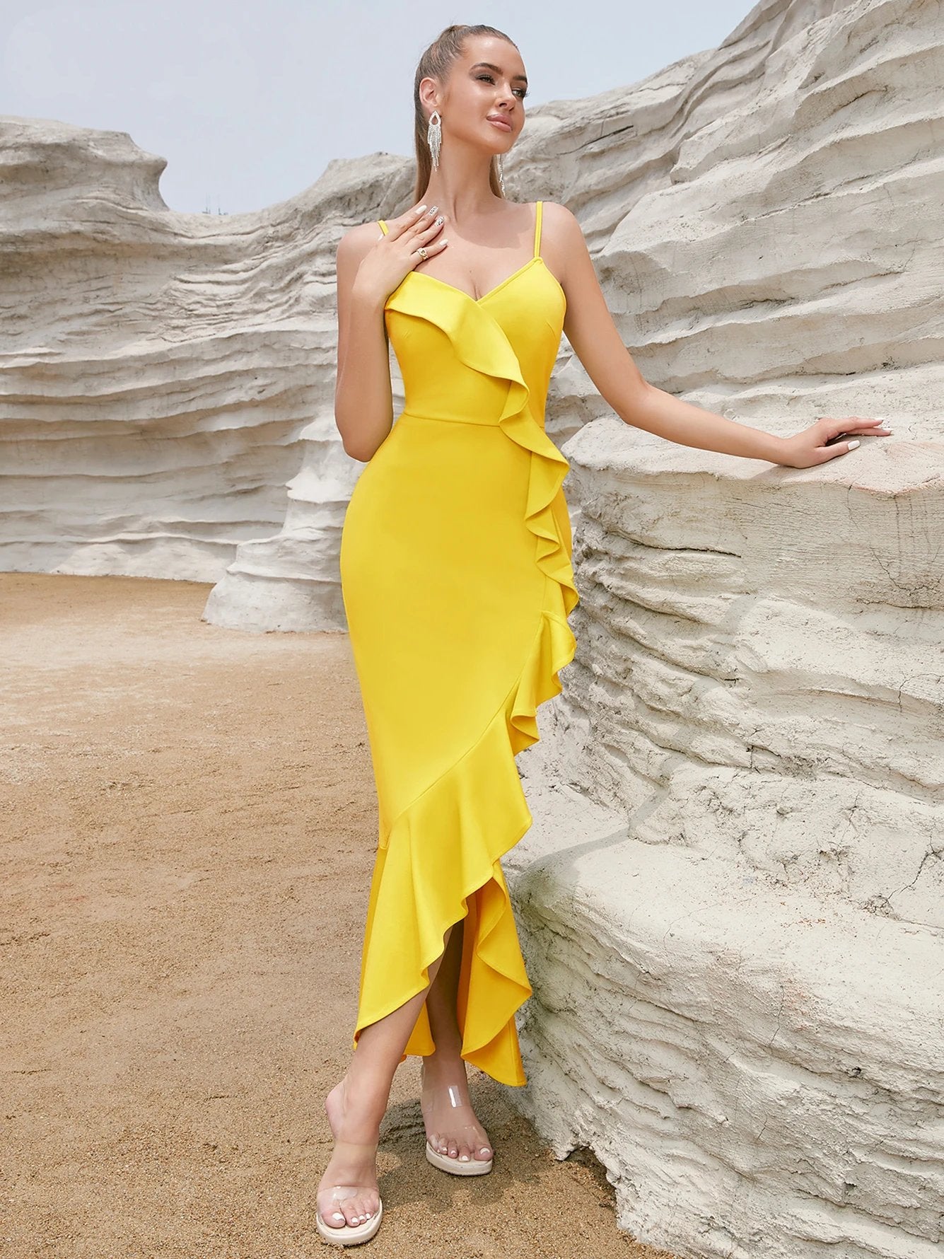 Olivia Ruffles Spaghetti Strap Fashion Women Dress Summer V Neck Yellow Sleeveless Celebrity Evening Club Casual Party Maxi Dress